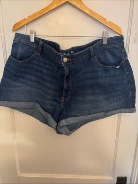 Old Navy Blue Rolled-Hem Denim Shorts